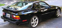 Suggested oil change belonging to 1986 944 TURBO vehicle