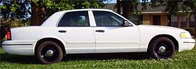 Suggested oil change belonging to 2000 CROWN VICTORIA vehicle