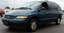 Suggested oil change belonging to 2000 GRAND VOYAGER vehicle