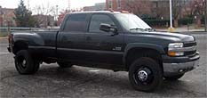 Suggested oil change belonging to 2002 SILVERADO 3500 vehicle
