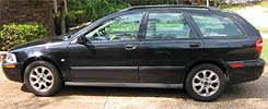 Suggested oil change belonging to 2002 V40 vehicle