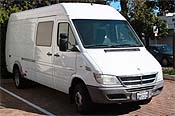 Suggested oil change belonging to 2004 SPRINTER 3500 vehicle