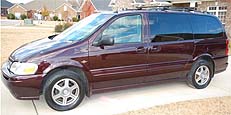 Suggested oil change belonging to 2004 SILHOUETTE vehicle