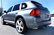 Suggested oil change belonging to 2004 CAYENNE TURBO vehicle