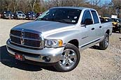 Suggested oil change belonging to 2005 RAM 1500 vehicle