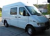 Suggested oil change belonging to 2005 SPRINTER 2500 vehicle