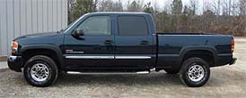 Suggested oil change belonging to 2005 SIERRA 2500 HD vehicle