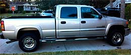 Suggested oil change belonging to 2005 SIERRA 2500 HD vehicle