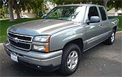 Suggested oil change belonging to 2006 SILVERADO 1500 HD vehicle