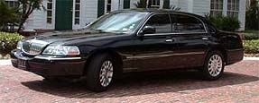 Suggested oil change belonging to 2006 TOWN CAR vehicle
