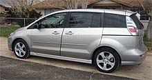 Suggested oil change belonging to 2006 MAZDA5 vehicle
