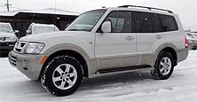 Suggested oil change belonging to 2006 MONTERO vehicle
