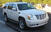 Suggested oil change belonging to 2007 ESCALADE vehicle
