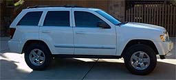 Suggested oil change belonging to 2007 GRAND CHEROKEE vehicle