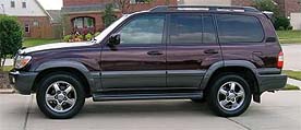 Suggested oil change belonging to 2007 LAND CRUISER vehicle