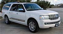 Suggested oil change belonging to 2008 NAVIGATOR L vehicle
