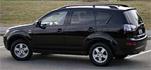 Suggested oil change belonging to 2008 OUTLANDER vehicle