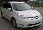 Suggested oil change belonging to 2008 SIENNA VAN vehicle