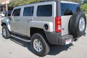 Suggested oil change belonging to 2009 HUMMER H3 vehicle