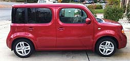 Suggested oil change belonging to 2009 CUBE vehicle