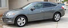 Suggested oil change belonging to 2010 ACCORD CROSSTOUR vehicle