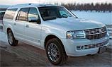 Suggested oil change belonging to 2010 NAVIGATOR L vehicle