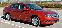 Suggested oil change belonging to 2011 FUSION HYBRID vehicle