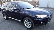 Suggested oil change belonging to 2011 OUTLANDER vehicle