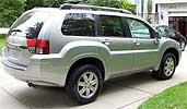 Suggested oil change belonging to 2011 ENDEAVOR vehicle